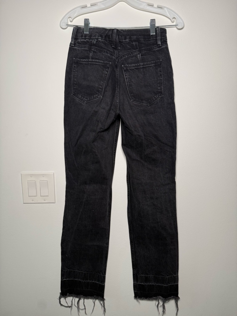 Good American Black Good Icon Straight Jeans - Picture 2 of 4